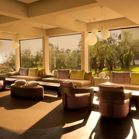 Hotel Desiree - Garda Lake Collection 시르미오네 외부 사진
