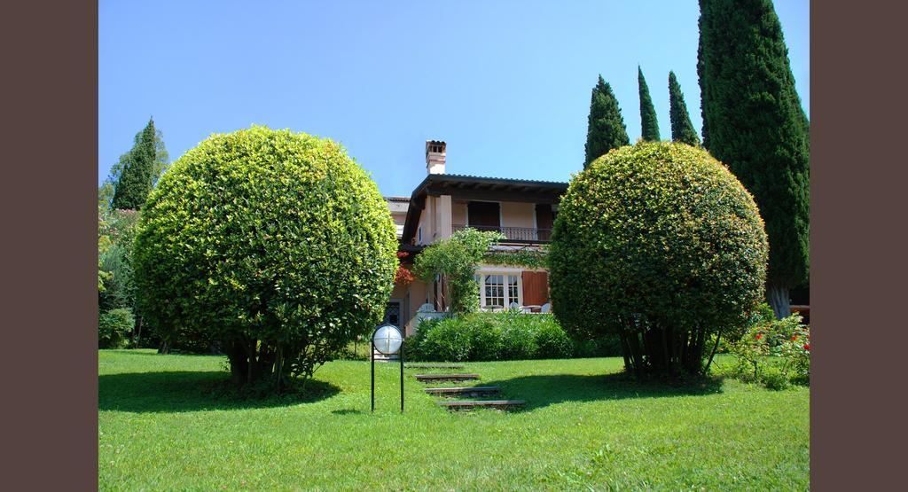 Hotel Desiree - Garda Lake Collection 시르미오네 외부 사진