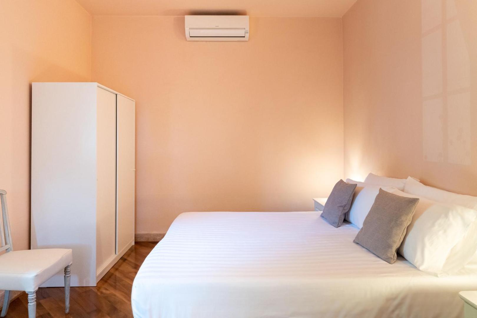 Hotel Desiree - Garda Lake Collection 시르미오네 외부 사진